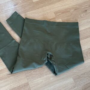 Olive Green Empetua Leggings